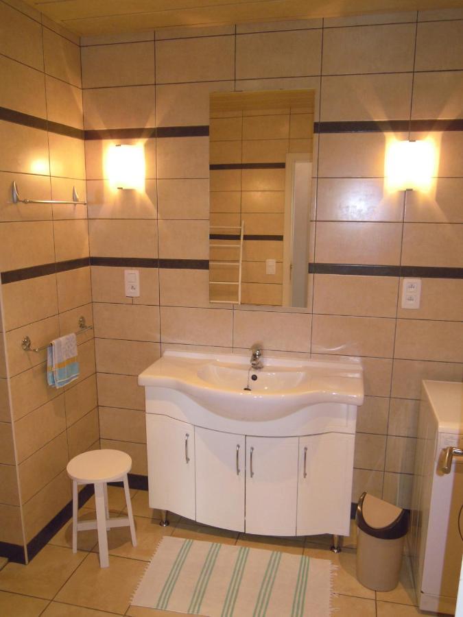 Gite Le Gros Chene Bouillon Exterior foto